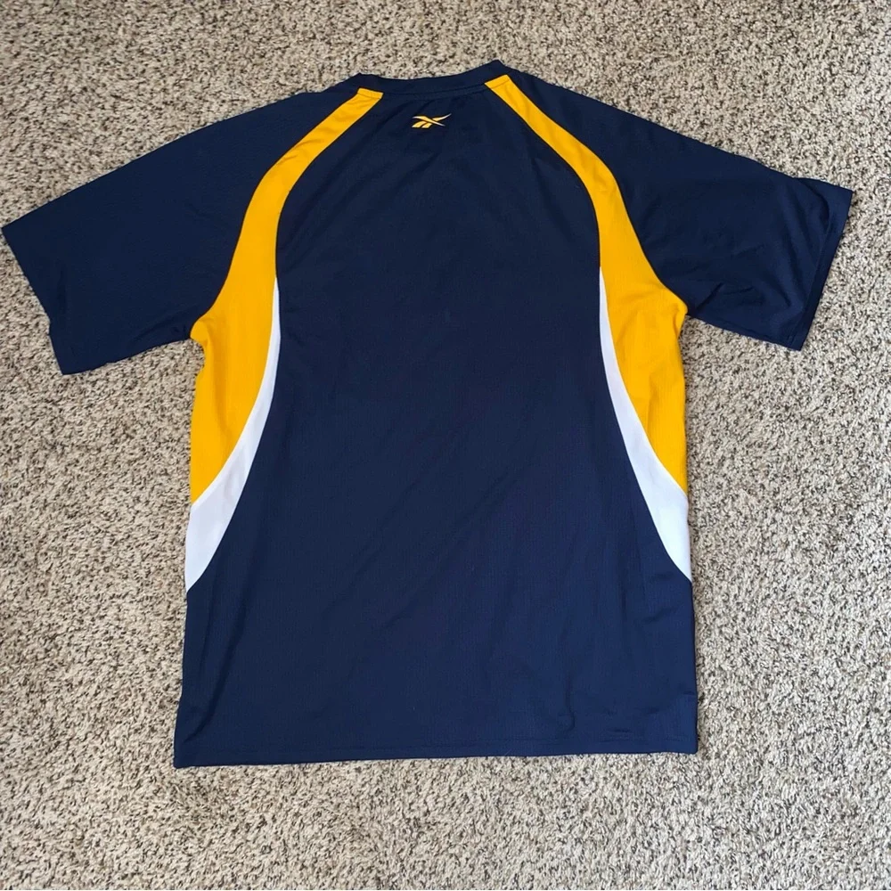 Reebok Men's Navy Blue Tee Shirt Logo Casual Outdoors Lightweight Comfort Size L - Picture 2 of 4